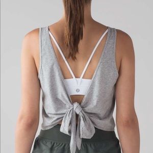 Lululemon tank